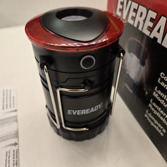 NWOT Eveready Box Of 4 LED Camping Lanterns - Picture 8 of 12